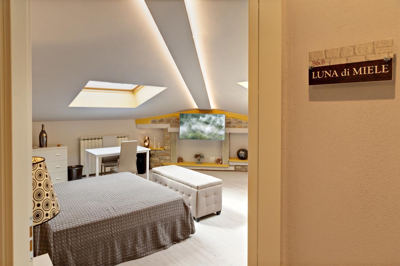 ポッピ Casa Vacanze - Matelda Bed & Breakfast エクステリア 写真